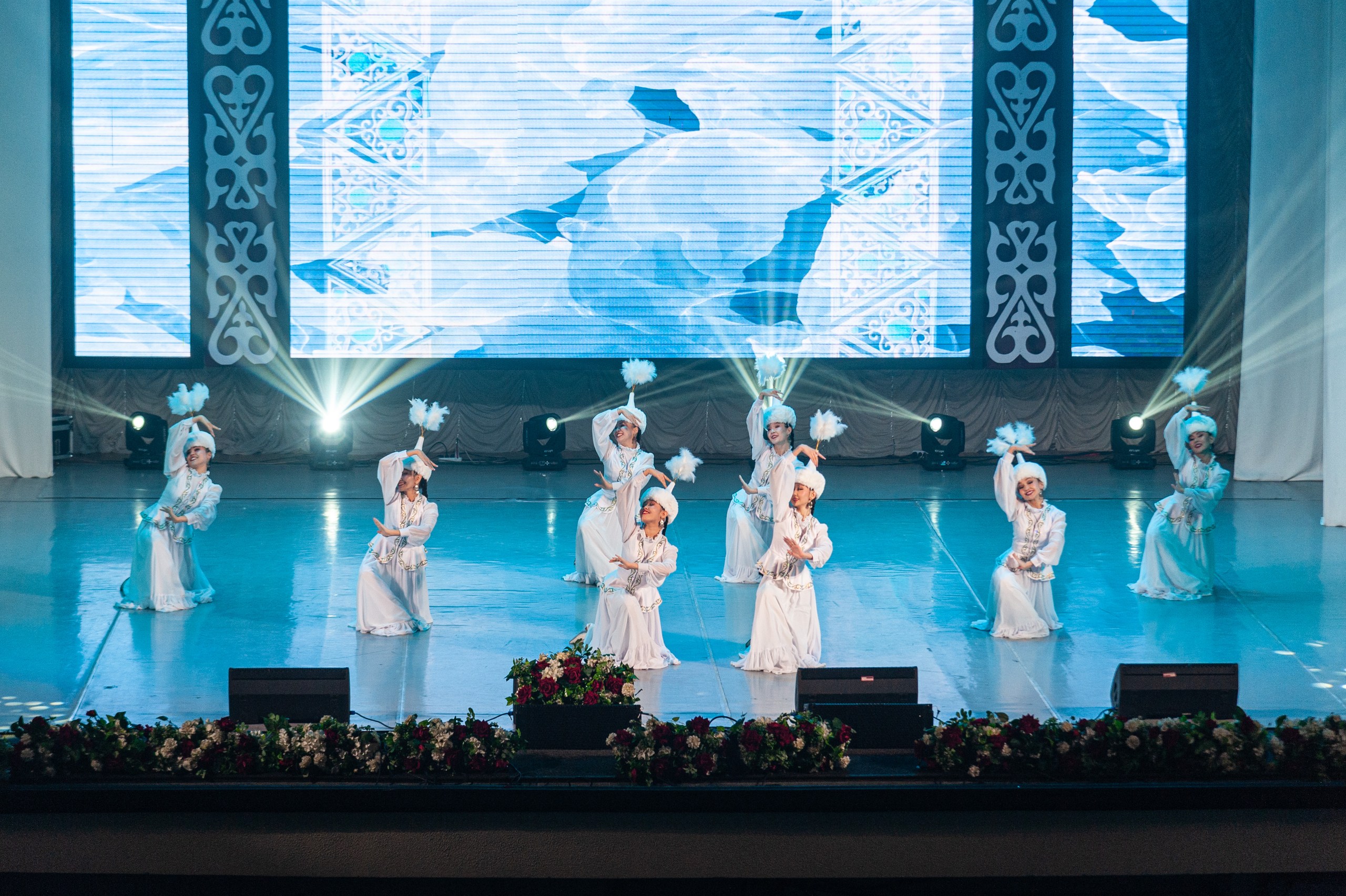 "Акку кыздар"