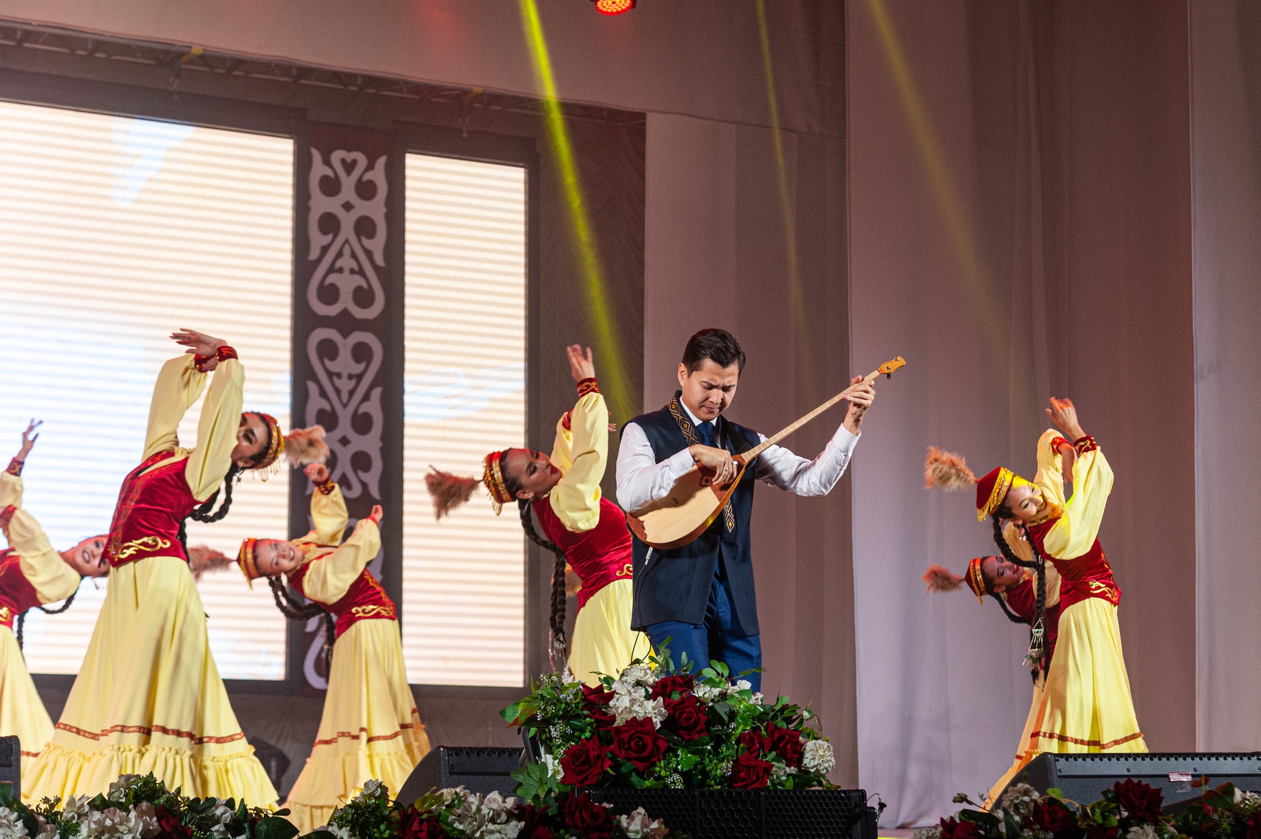 "Акку кыздар"