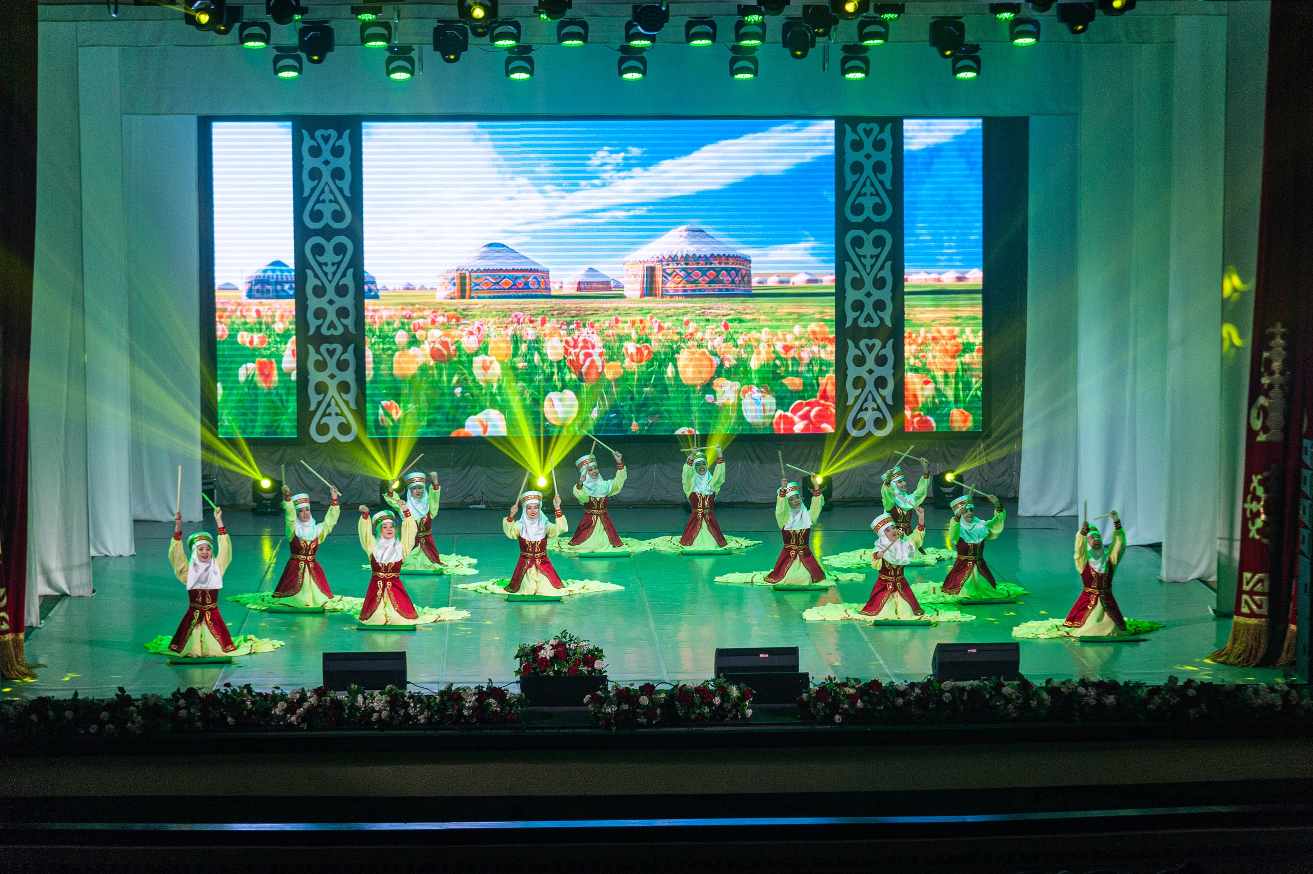 "Акку кыздар"