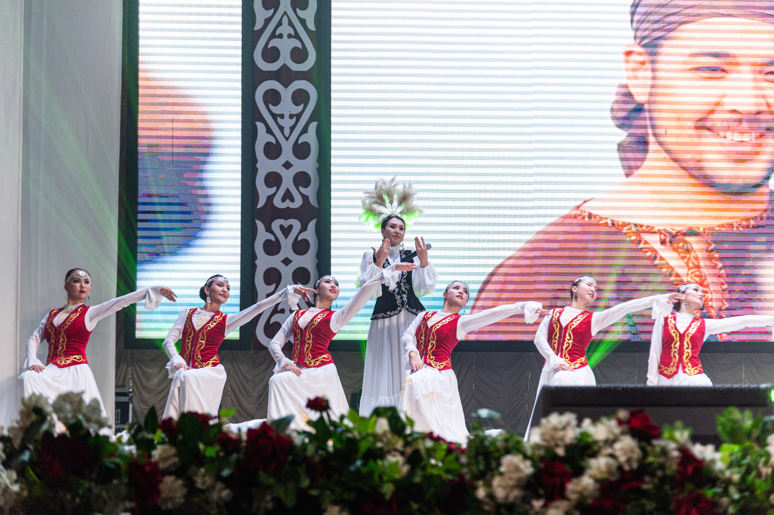 "Акку кыздар"