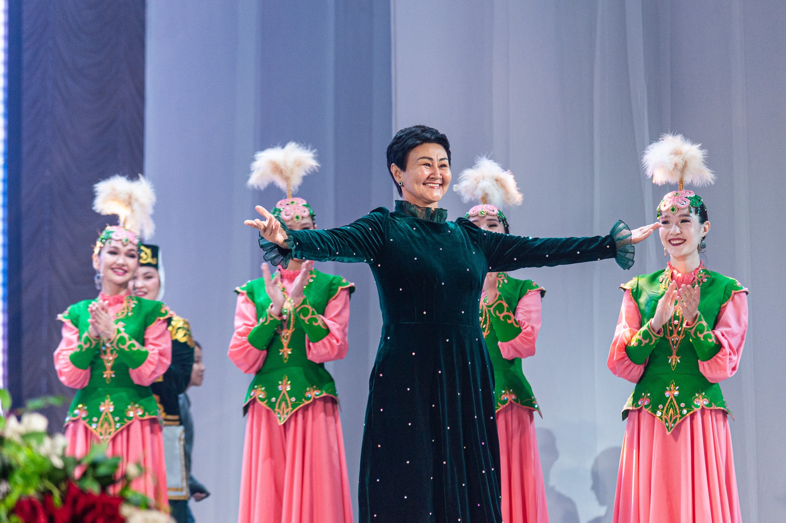 "Акку кыздар"