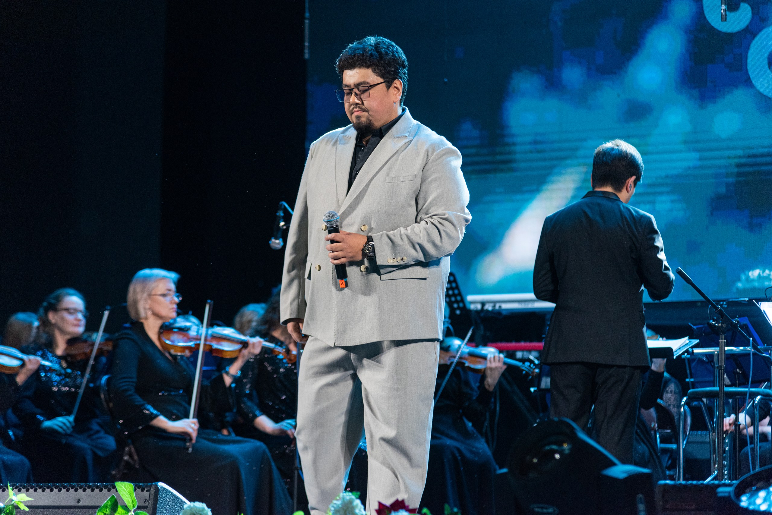 Шырқалсын қазақ әуені